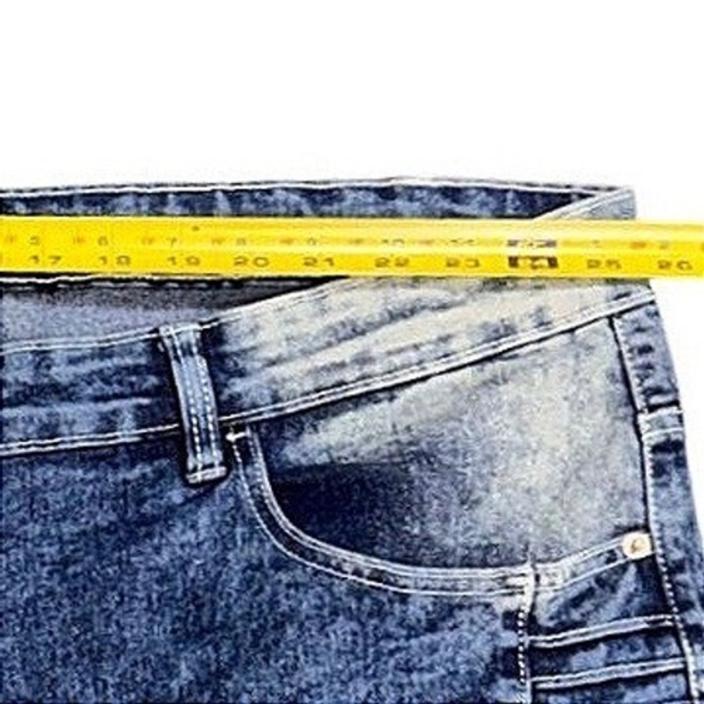 Southpole Mens Blue Acid Wash Biker Denim Shorts Moto Ribbed Zippers Size 52 - Picture 4 of 13